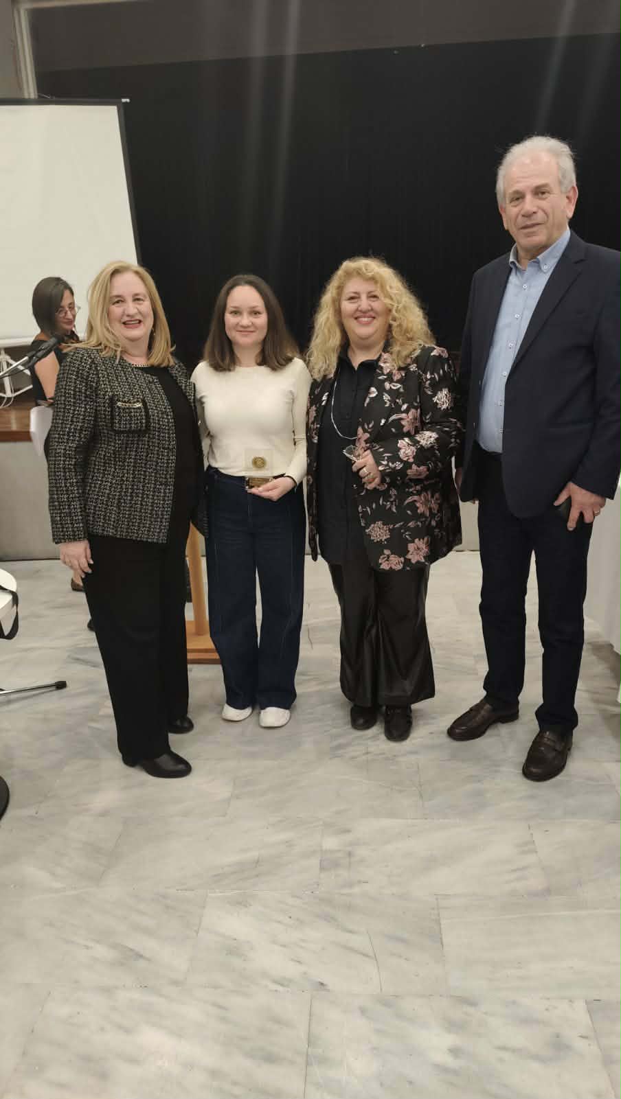 Τιμητική βράβευση του ΚΗΥΕ Αιγάλεω για την προσφορά του από το Δήμο Αιγάλεω